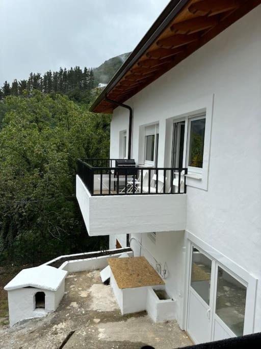 Fantastico Retiro Rural En El Corazon De Euskadi Apartment เอลกอยบาร์ ภายนอก รูปภาพ